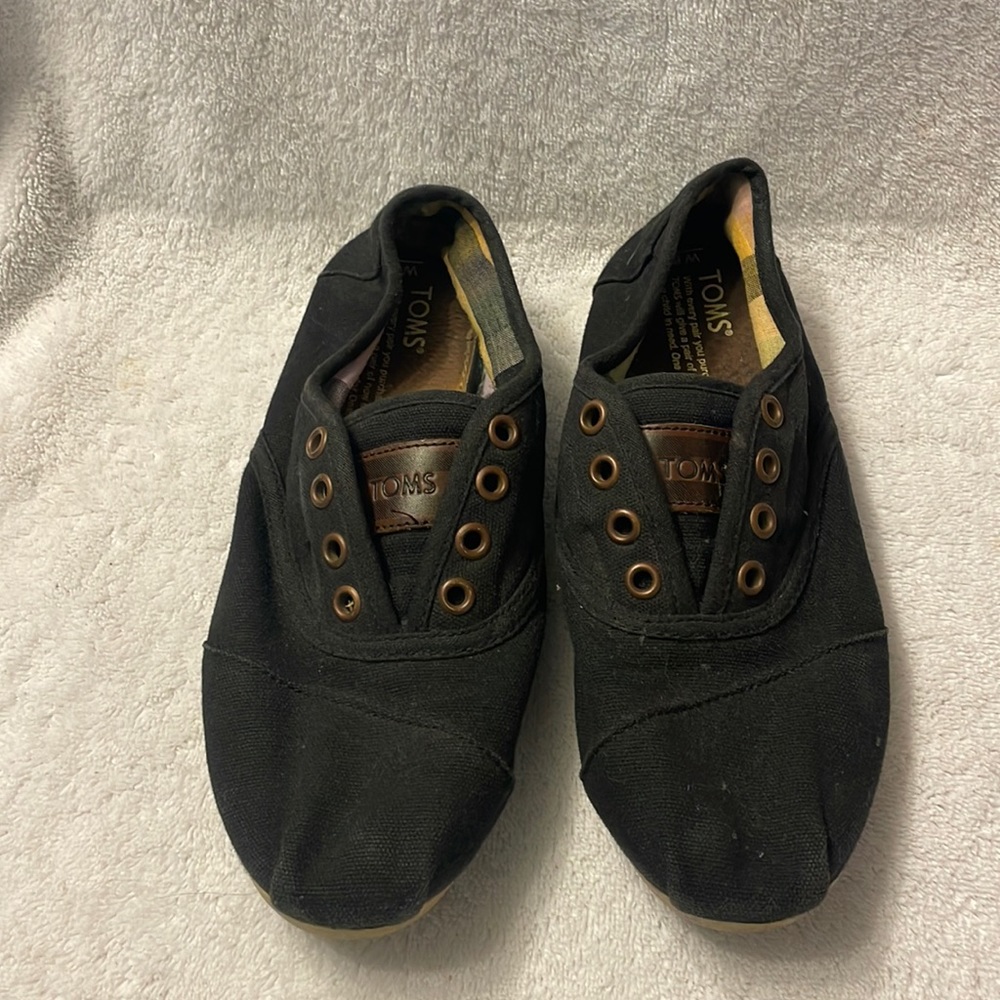 Tom’s Lace-u Canvas Shoes